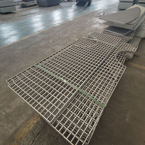 鋼格板重量計(jì)算指南：如何精準(zhǔn)估算采購成本？