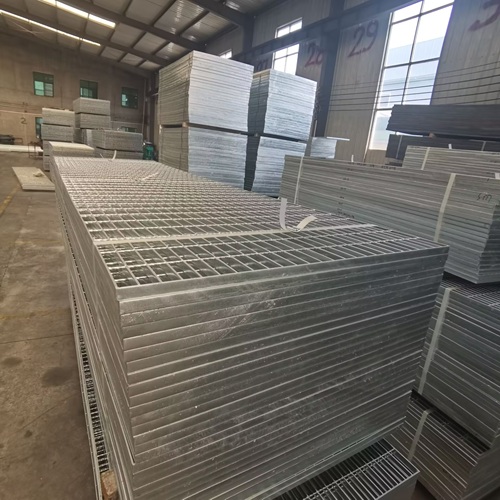 別小看它！鋼格柵在復(fù)雜工程中的關(guān)鍵作用不容忽視