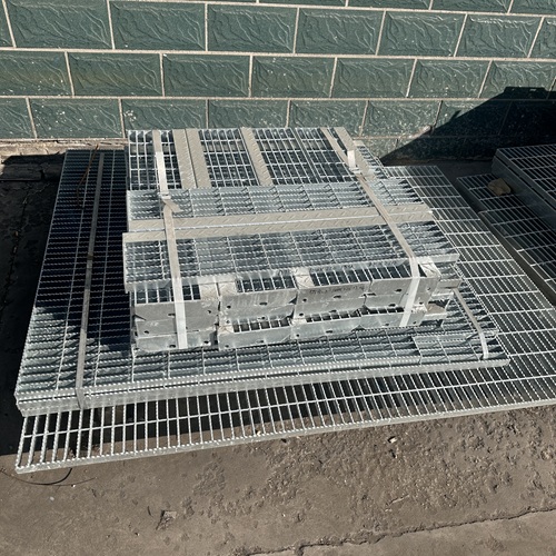 鋼格柵板荷載等級怎么分？看完不再踩坑