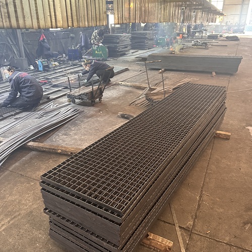 鋼格柵板的“神奇魔法”，讓施工效率翻倍