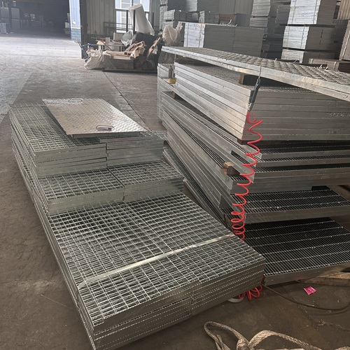 鋼格板現(xiàn)場切割注意事項(xiàng)，細(xì)節(jié)決定安裝質(zhì)量