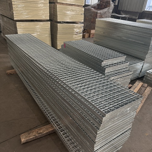 鋼格板現(xiàn)場切割注意事項(xiàng)，細(xì)節(jié)決定安裝質(zhì)量