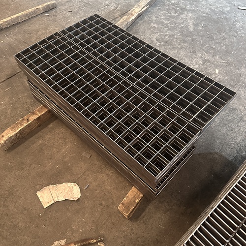 鋼格板做藝術(shù)裝置效果驚艷全場